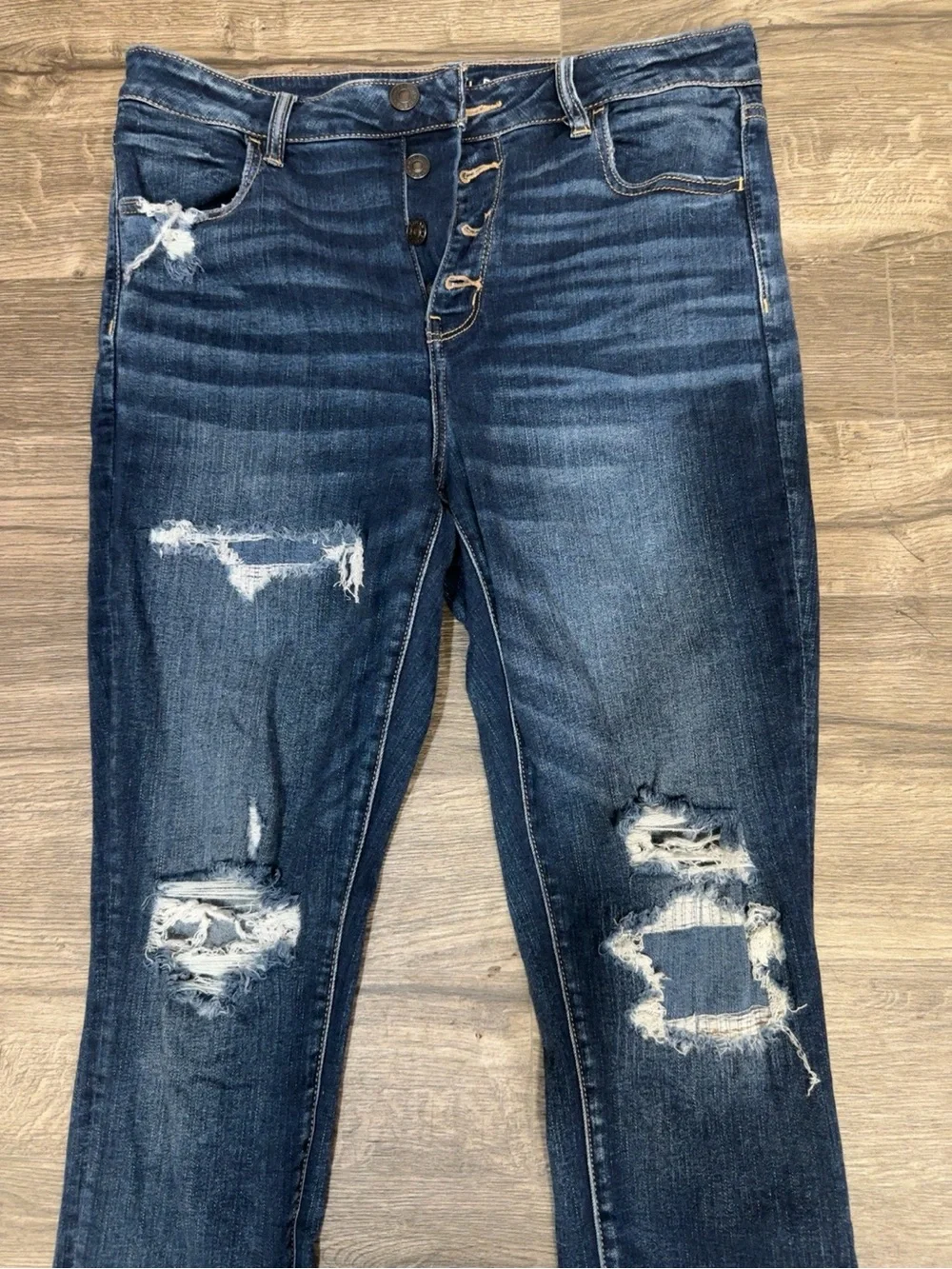 American Eagle Hi-Rise Jegging Distressed Button Fly Jeans Sz 16